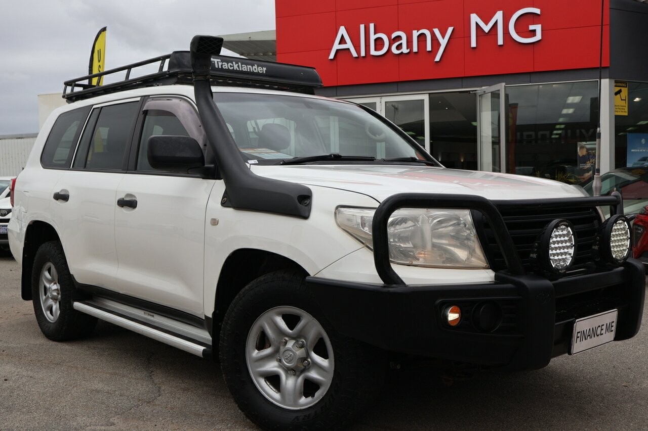 Toyota Landcruiser image 1