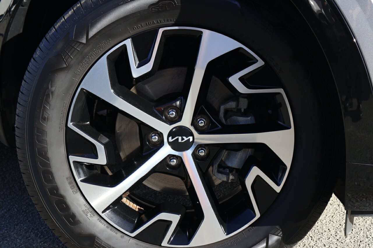 Kia Sportage image 2
