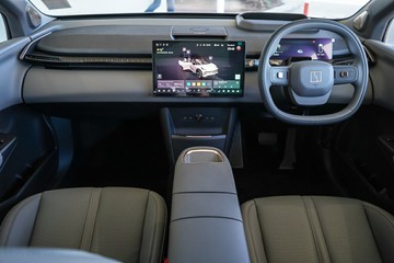 https://vehicle-cdn.autoleague.cloud/34901_0247_10.jpg