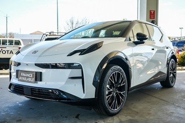 https://vehicle-cdn.autoleague.cloud/34901_0247_3.jpg