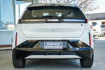 https://vehicle-cdn.autoleague.cloud/34901_0247_5.jpg
