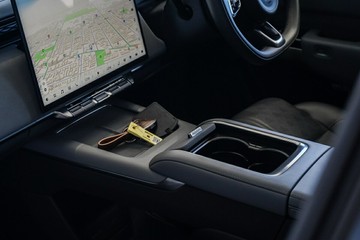 https://vehicle-cdn.autoleague.cloud/34901_Z021554_22.jpg