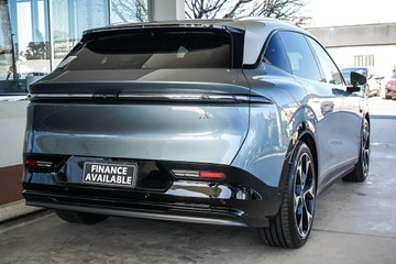 https://vehicle-cdn.autoleague.cloud/34901_Z021554_8.jpg