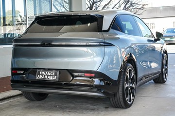 https://vehicle-cdn.autoleague.cloud/34901_Z024181_8.jpg