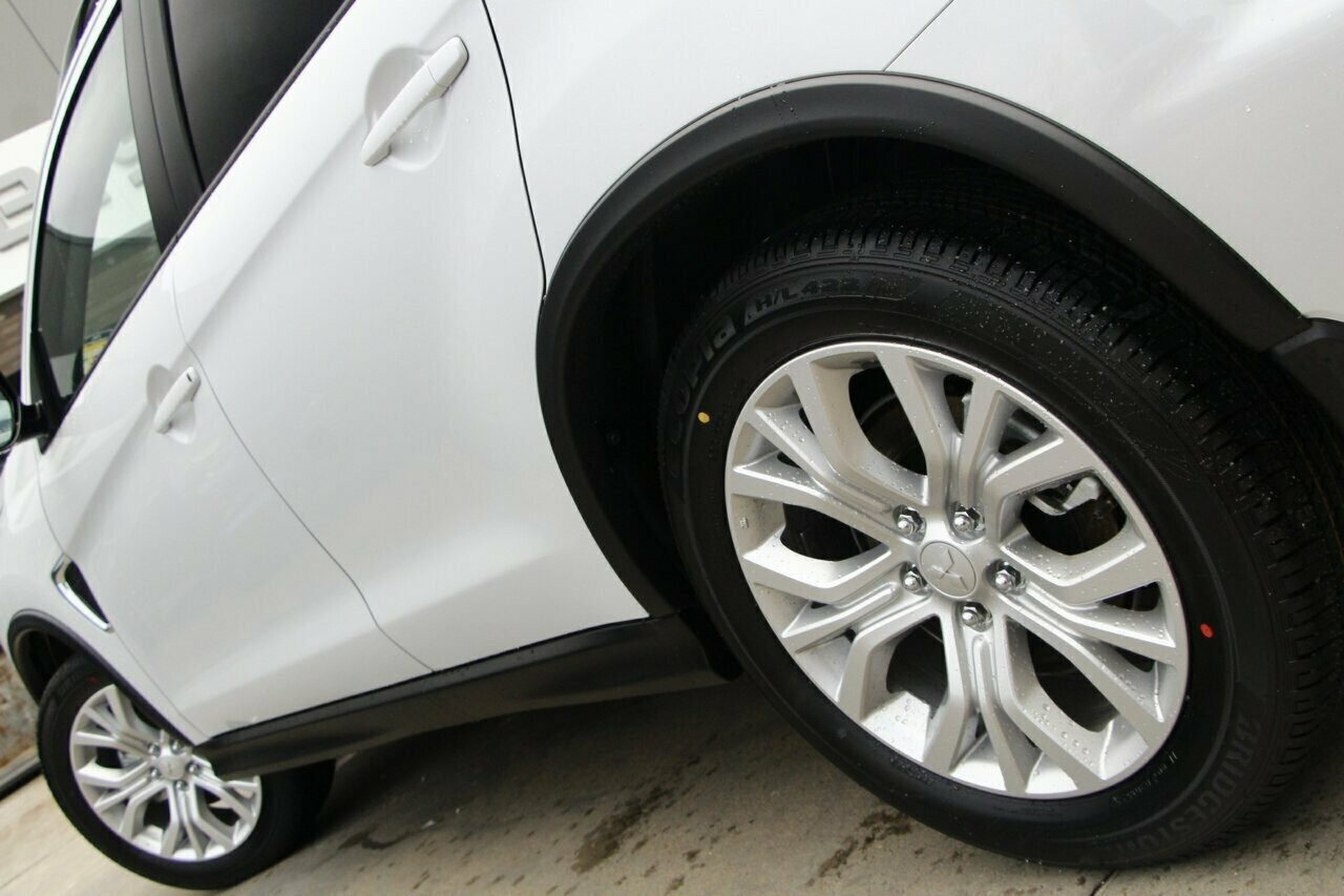 Mitsubishi Asx image 4