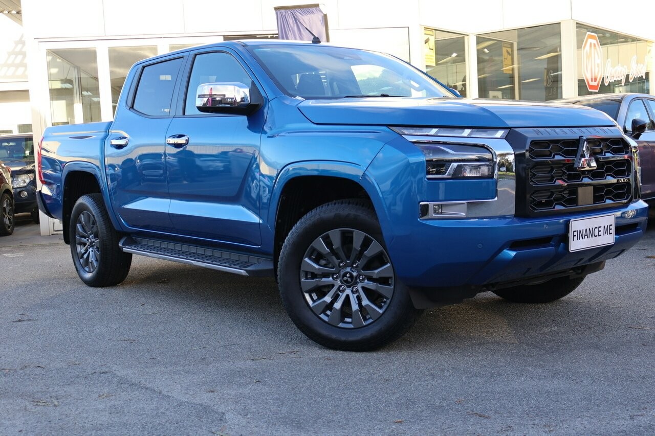 Mitsubishi Triton image 1