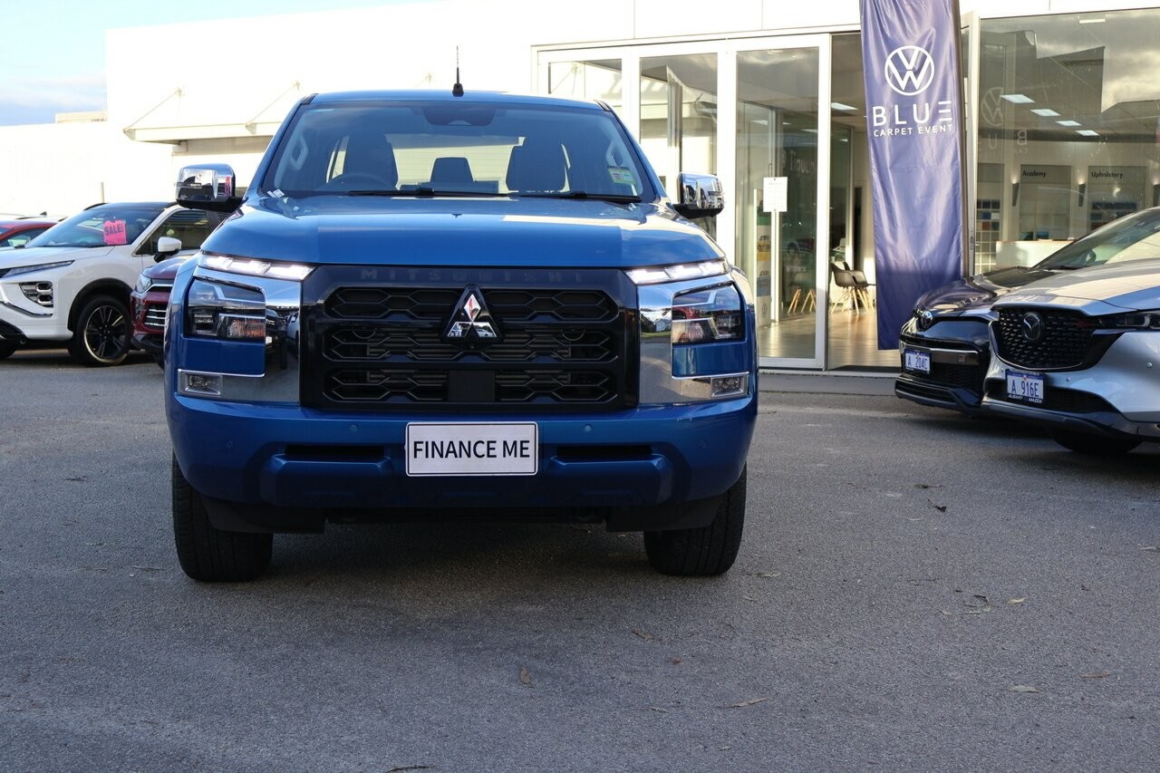Mitsubishi Triton image 3