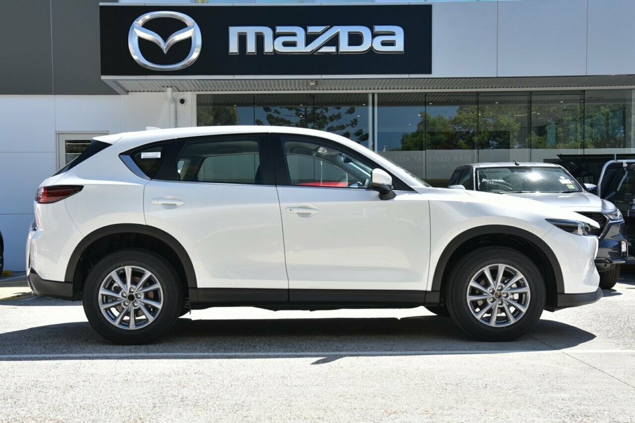 Mazda Cx-5 image 2