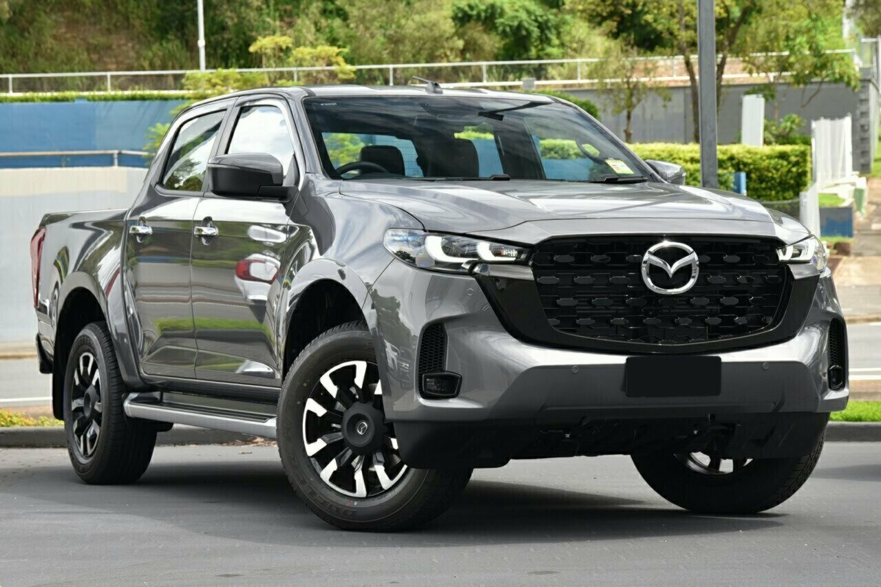Mazda Bt-50 image 1