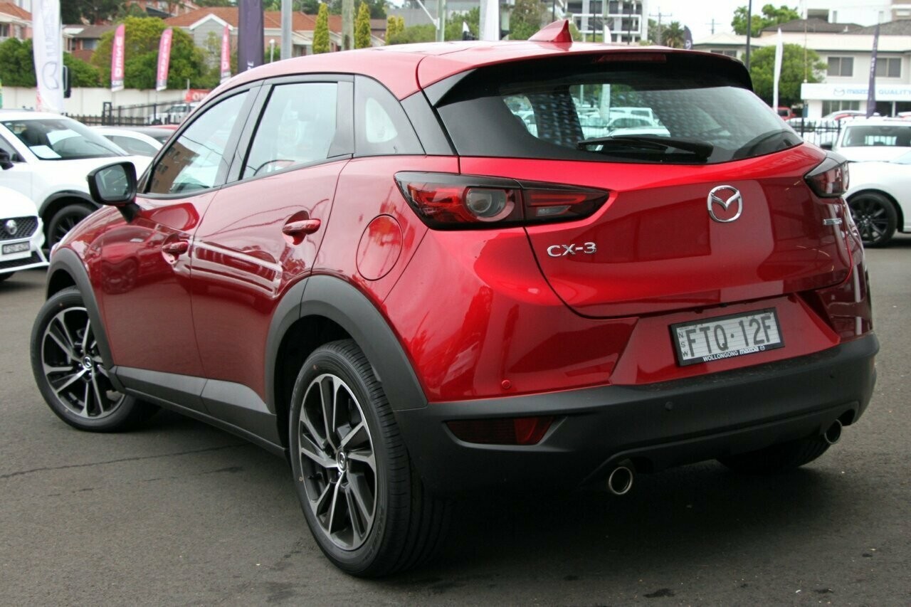 Mazda Cx-3 image 3