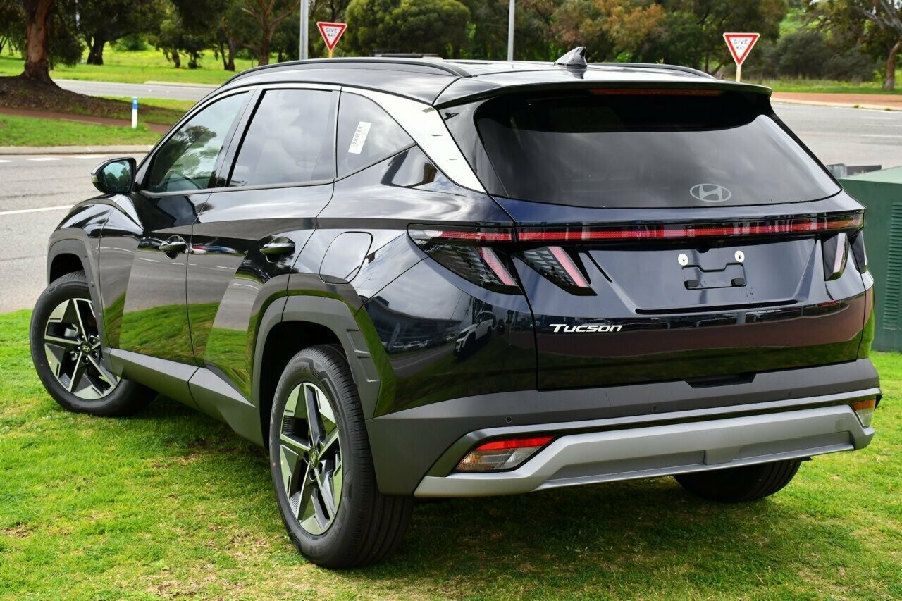 Hyundai Tucson image 3