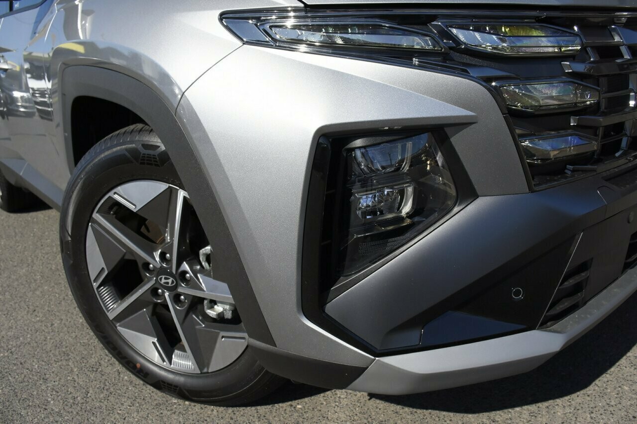 Hyundai Tucson image 2