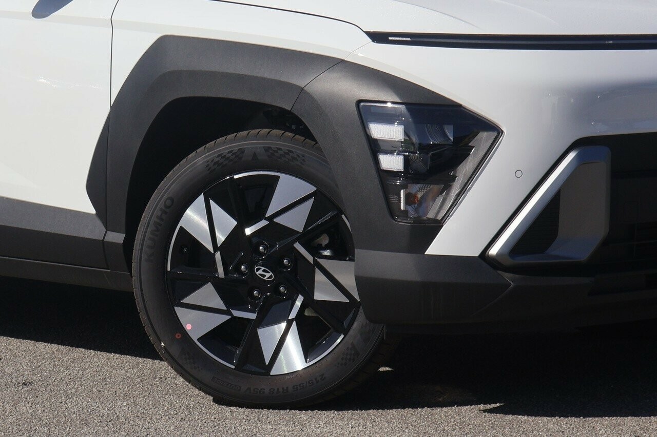 Hyundai Kona image 2