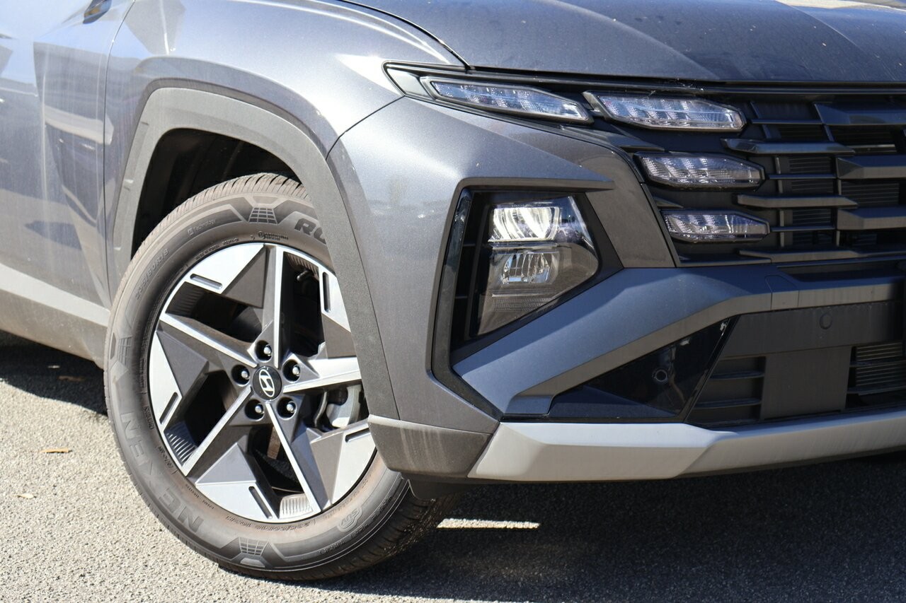 Hyundai Tucson image 2