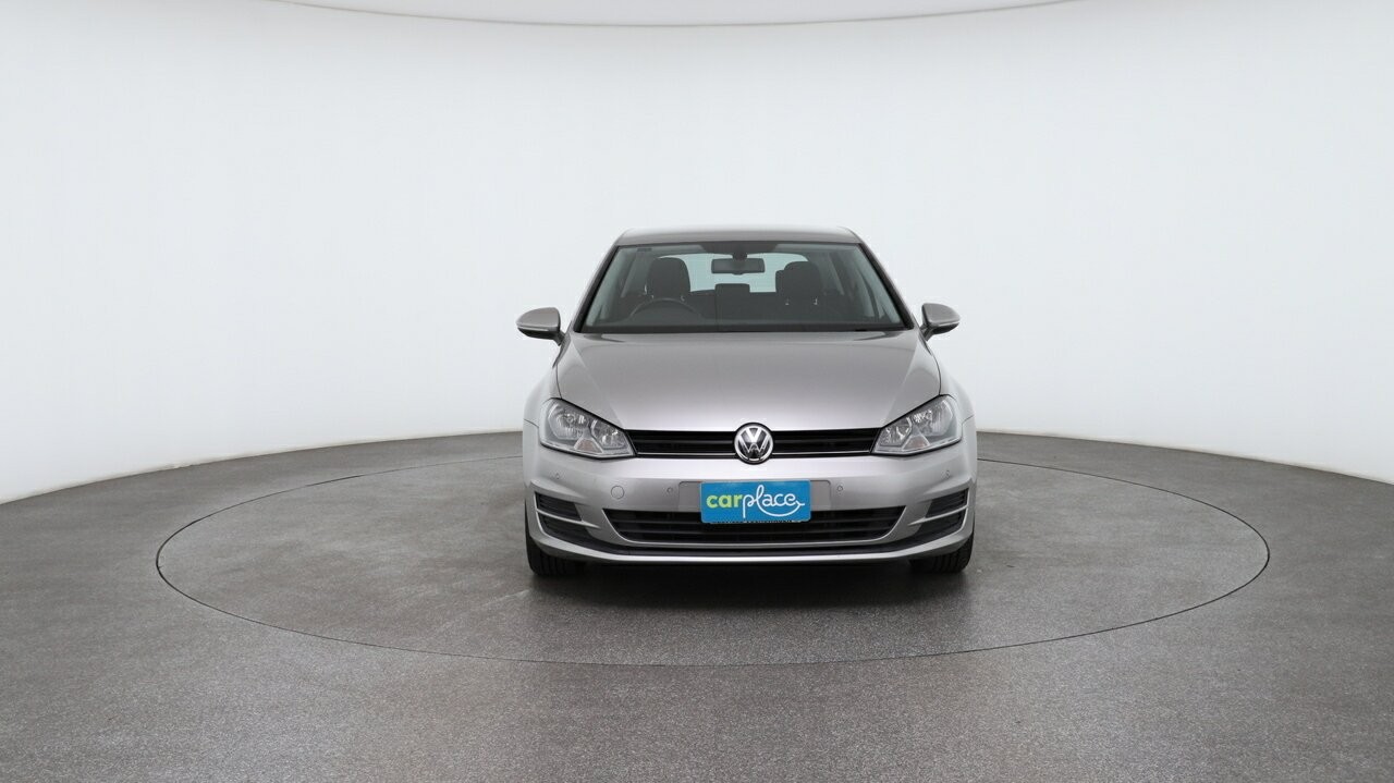 Volkswagen Golf image 2