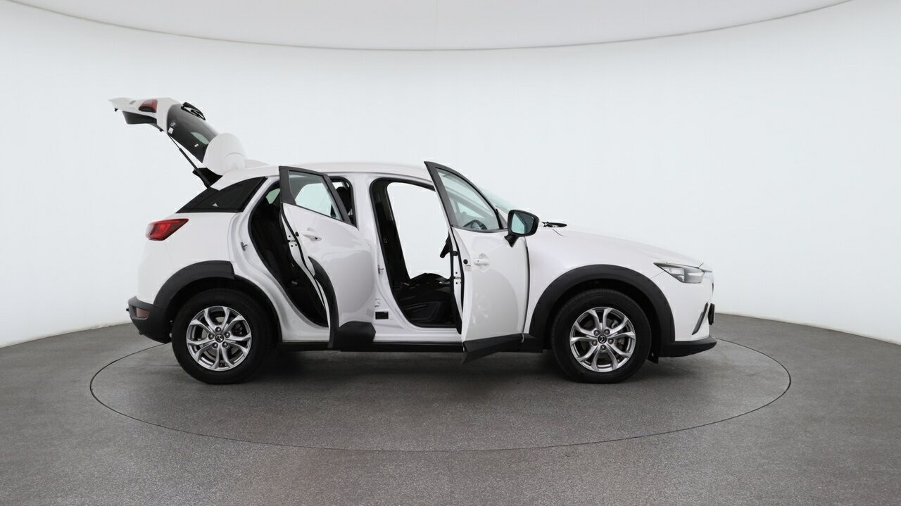 Mazda Cx-3 image 4