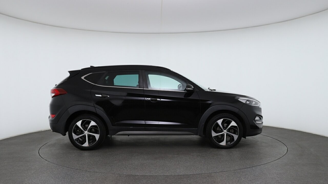 Hyundai Tucson image 3