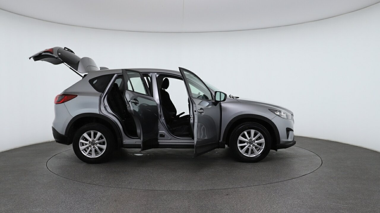 Mazda Cx-5 image 4