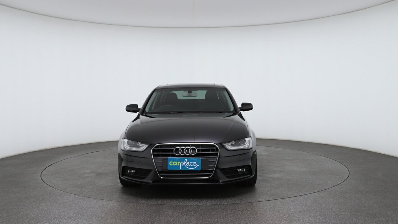 Audi A4 image 2