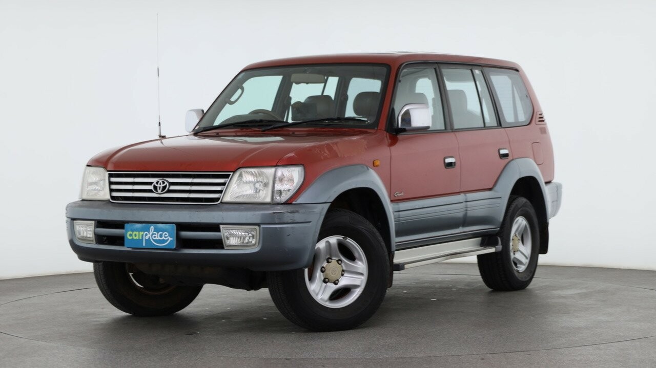 Toyota Landcruiser Prado image 1