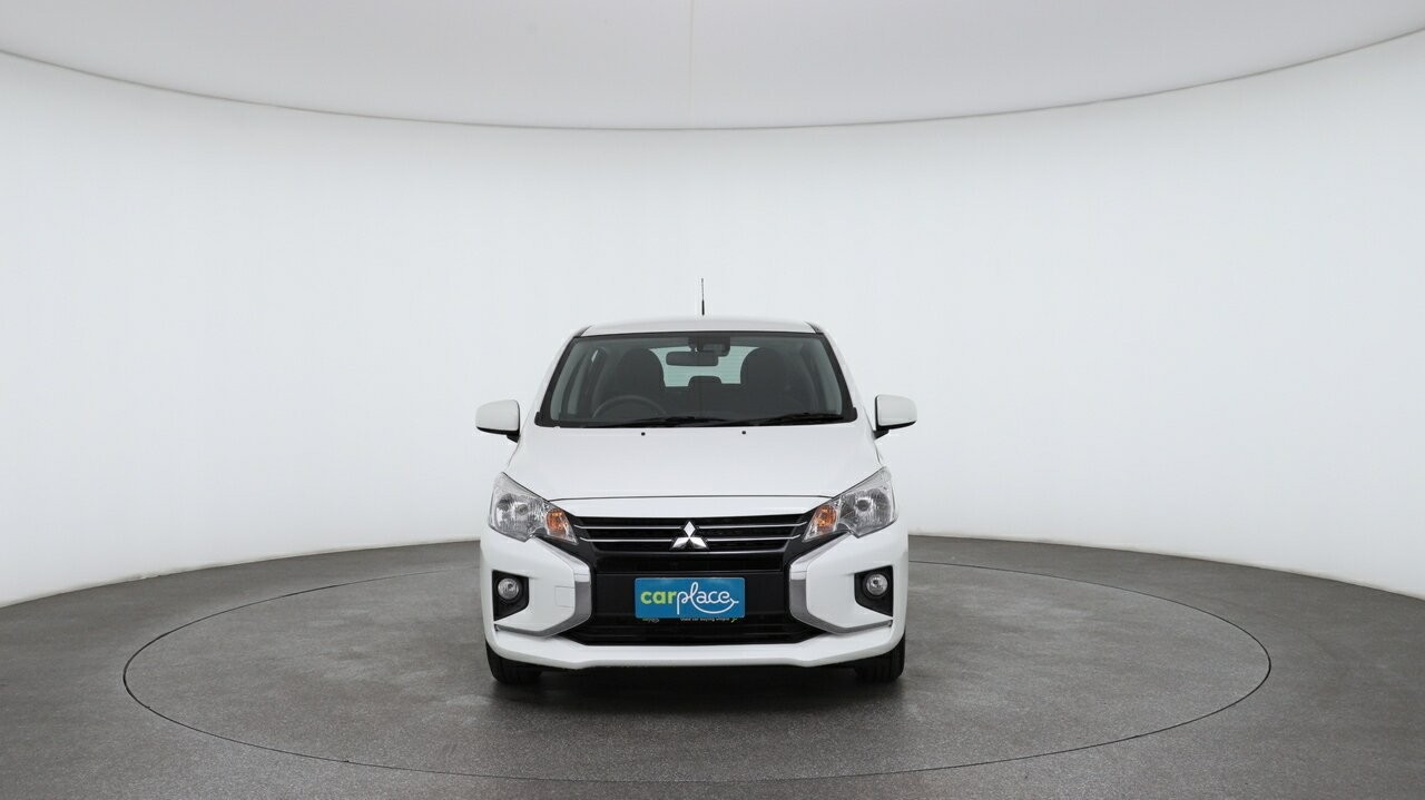 Mitsubishi Mirage image 2