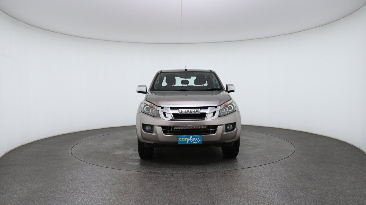 Isuzu D-max image 2