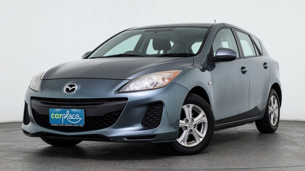 Mazda 3 image 1