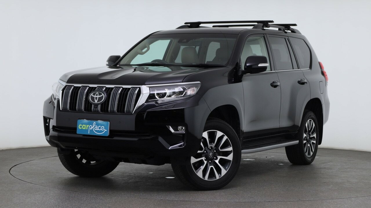 Toyota Landcruiser Prado image 2