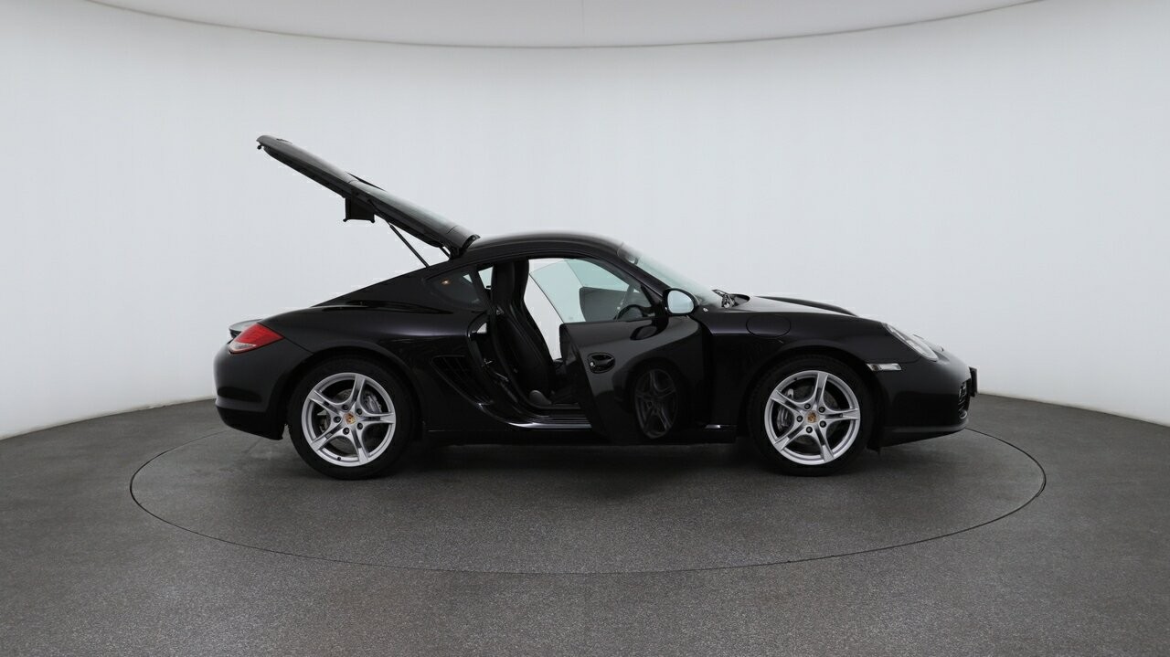 Porsche Cayman image 4