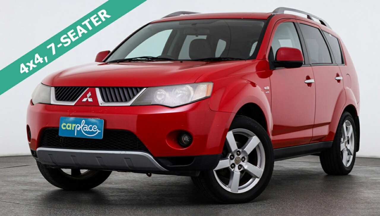 Mitsubishi Outlander image 1