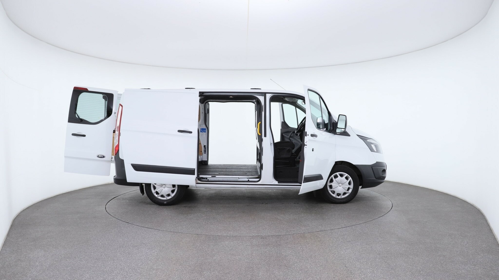 Ford Transit Custom image 4