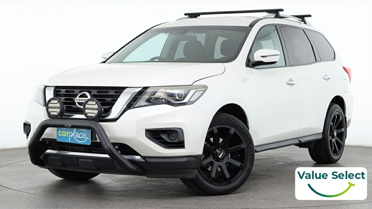 Nissan Pathfinder image 1