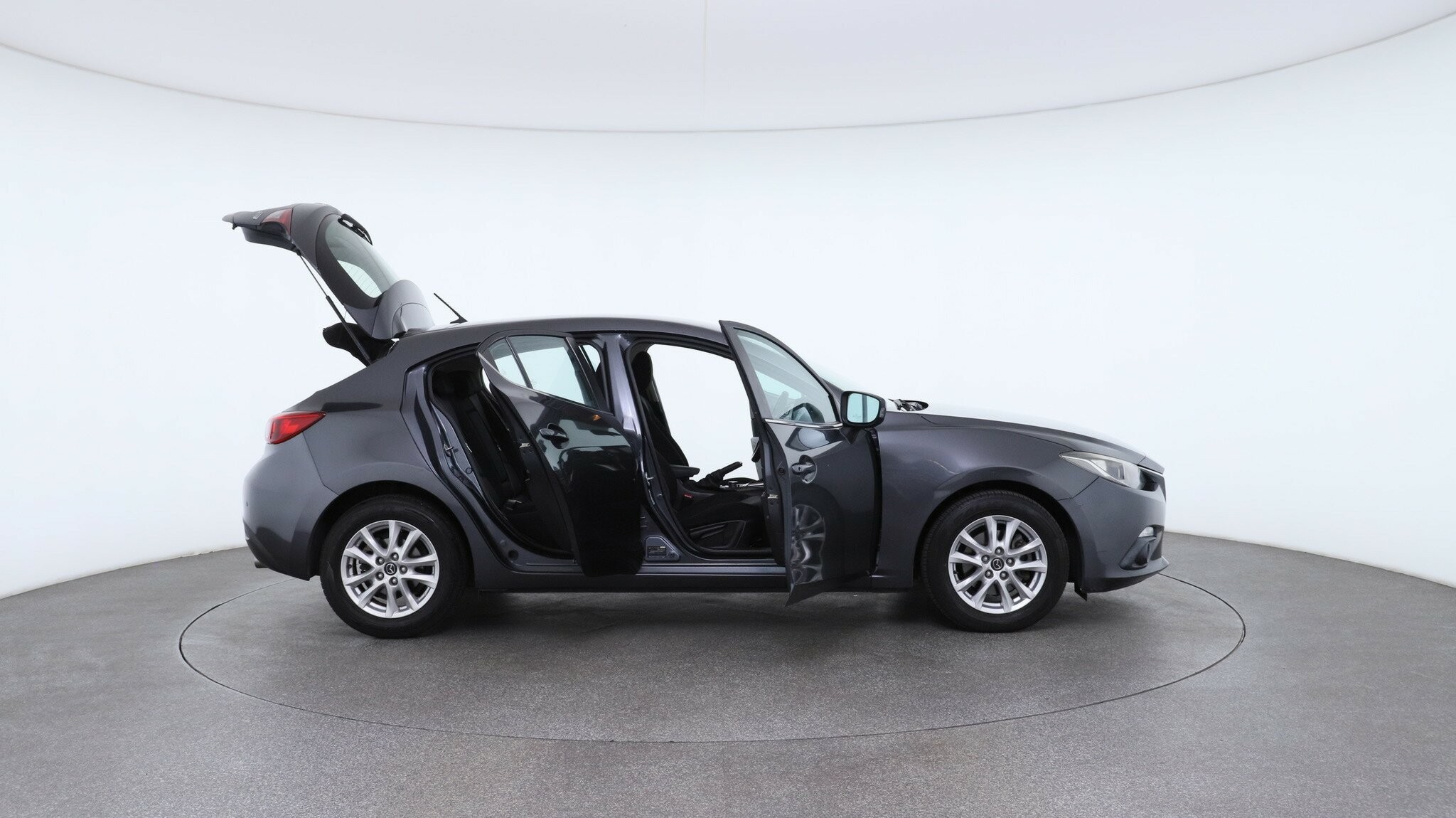 Mazda 3 image 4
