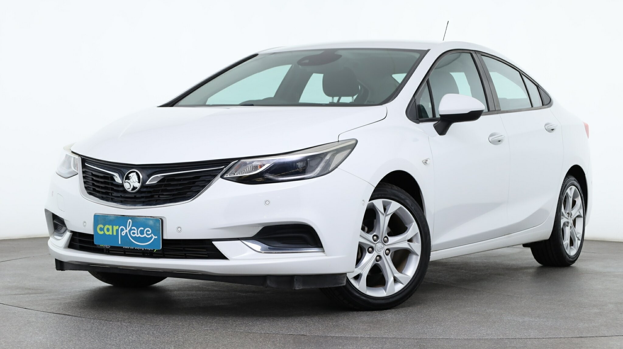 Holden Astra image 1