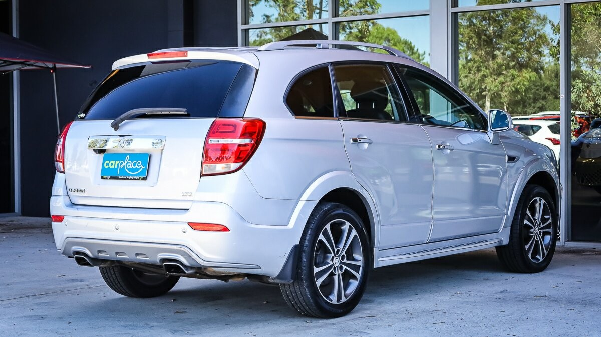 Holden Captiva image 4
