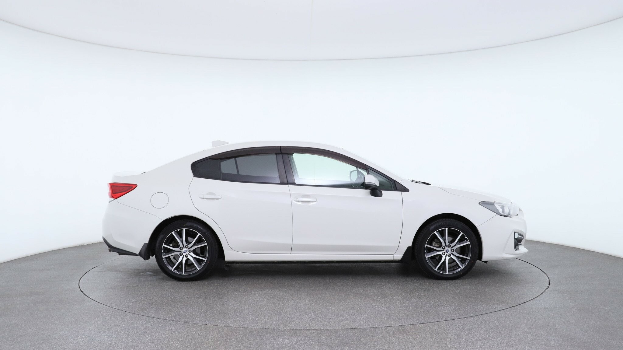 Subaru Impreza image 3