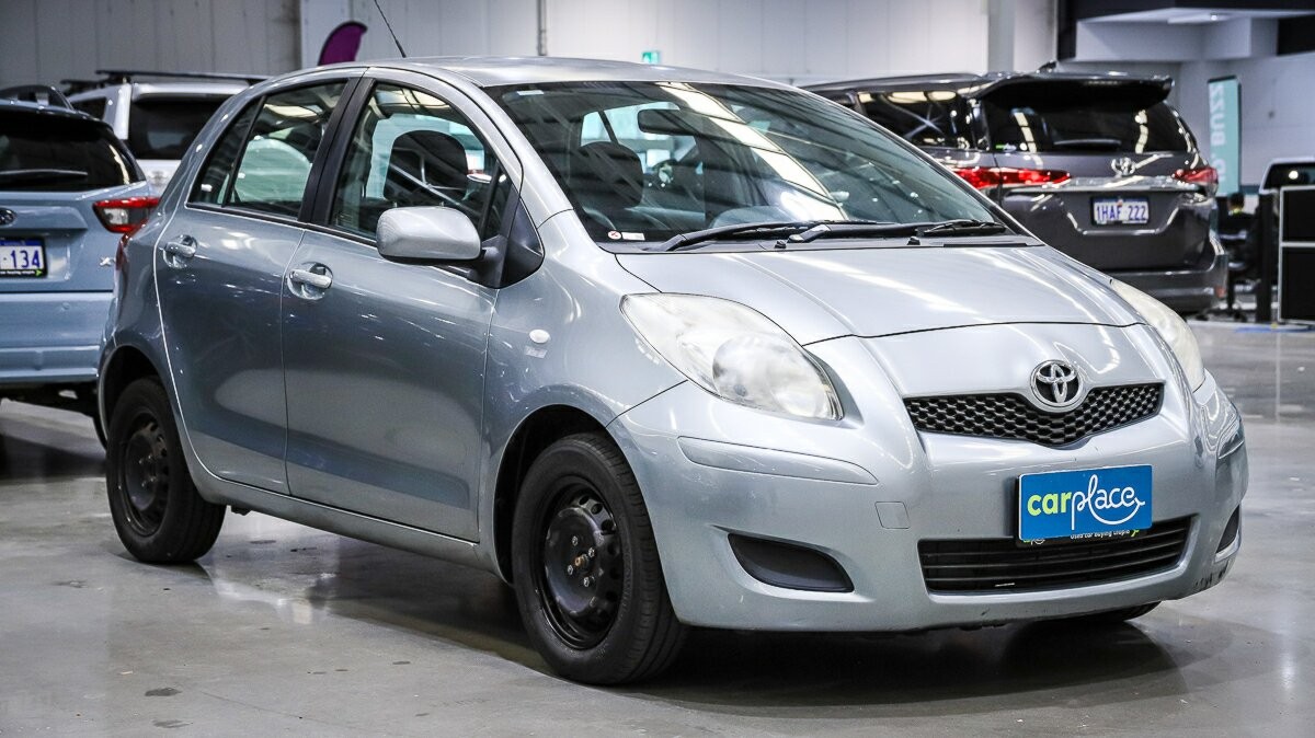 Toyota Yaris image 3