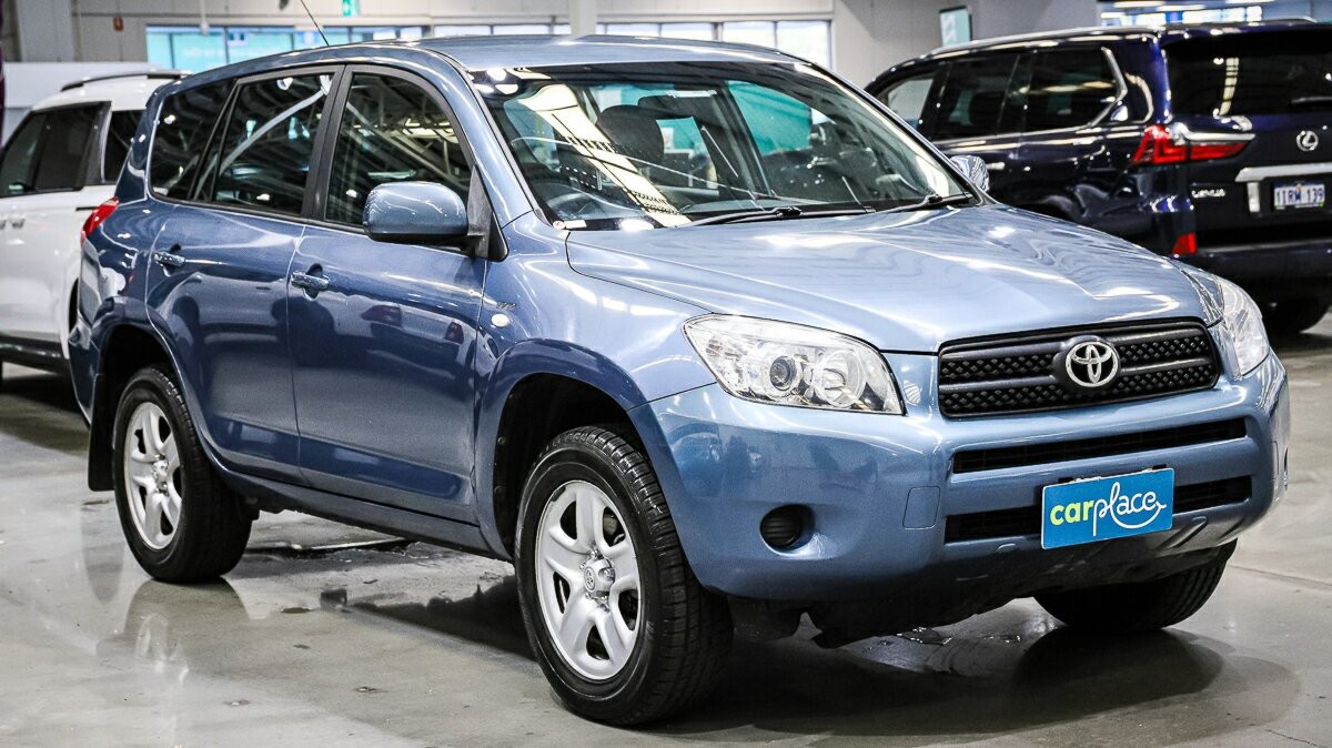 Toyota Rav4 image 3