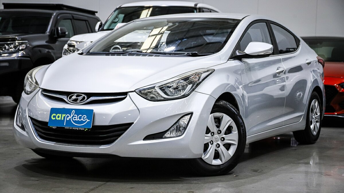 Hyundai Elantra image 1