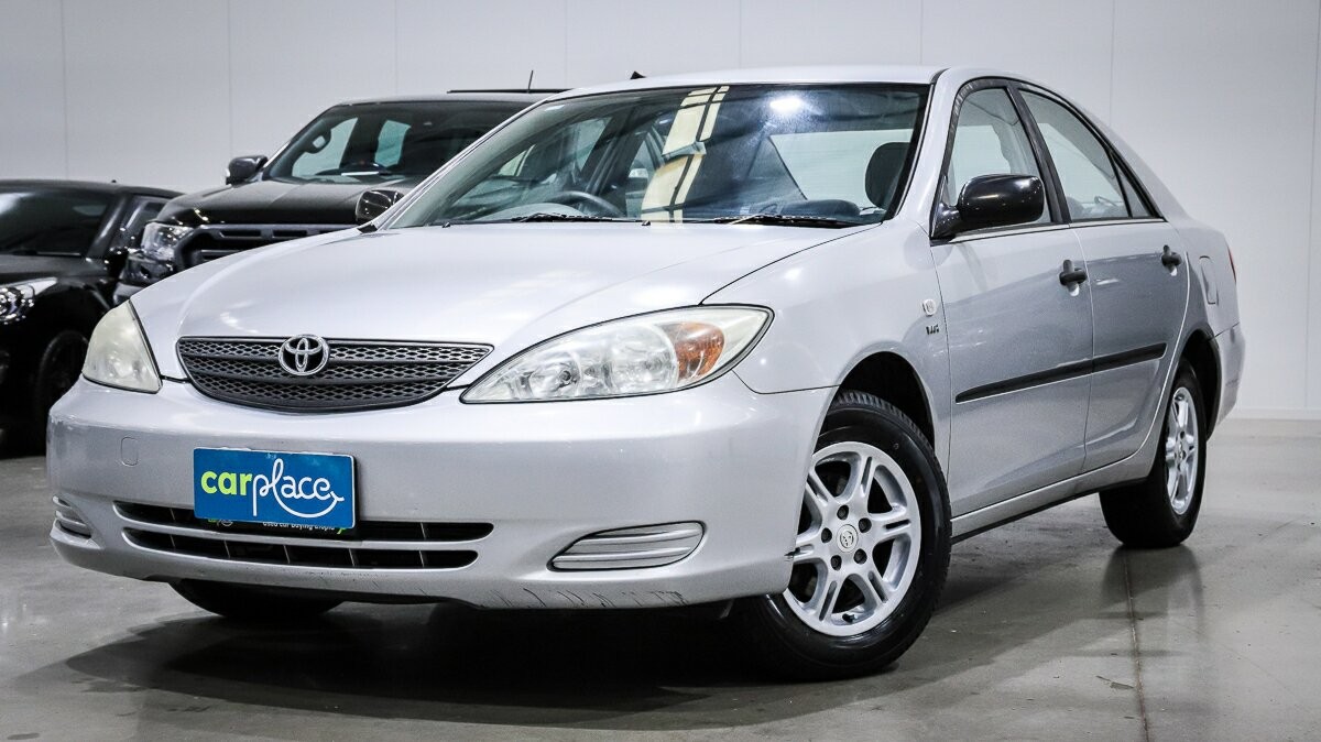 Toyota Camry image 1