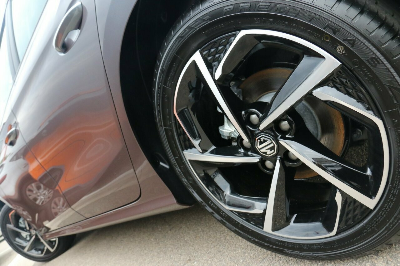 MG Mg5 image 4