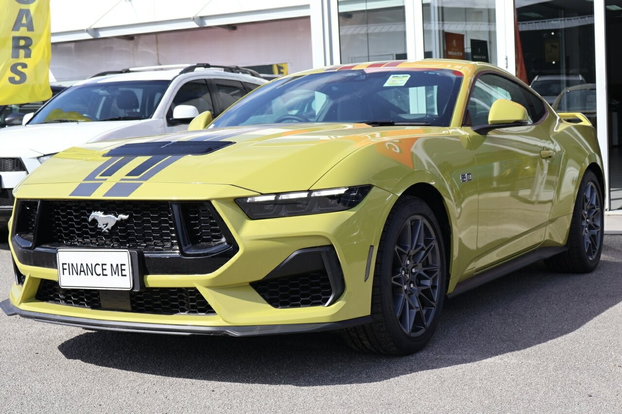 Ford Mustang image 4