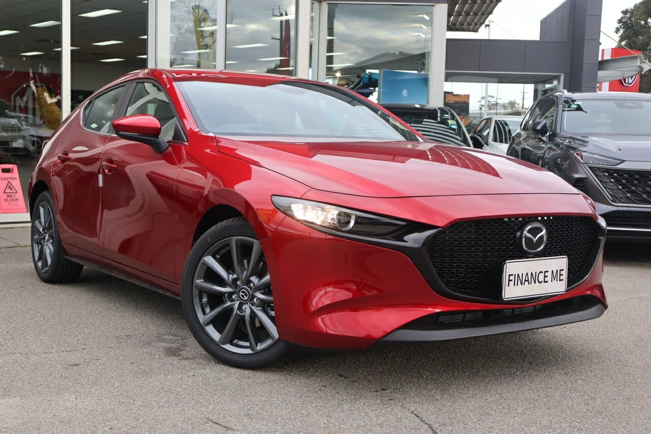 Mazda 3 image 1
