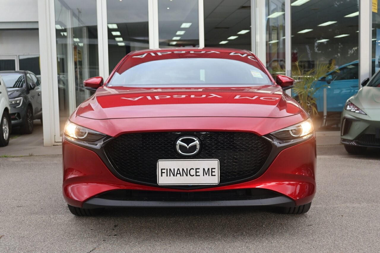 Mazda 3 image 3