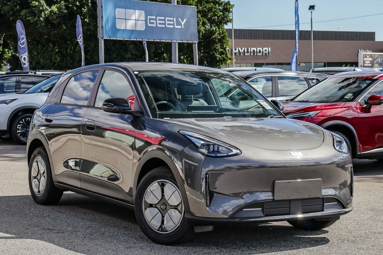 Geely Ex2 image 1