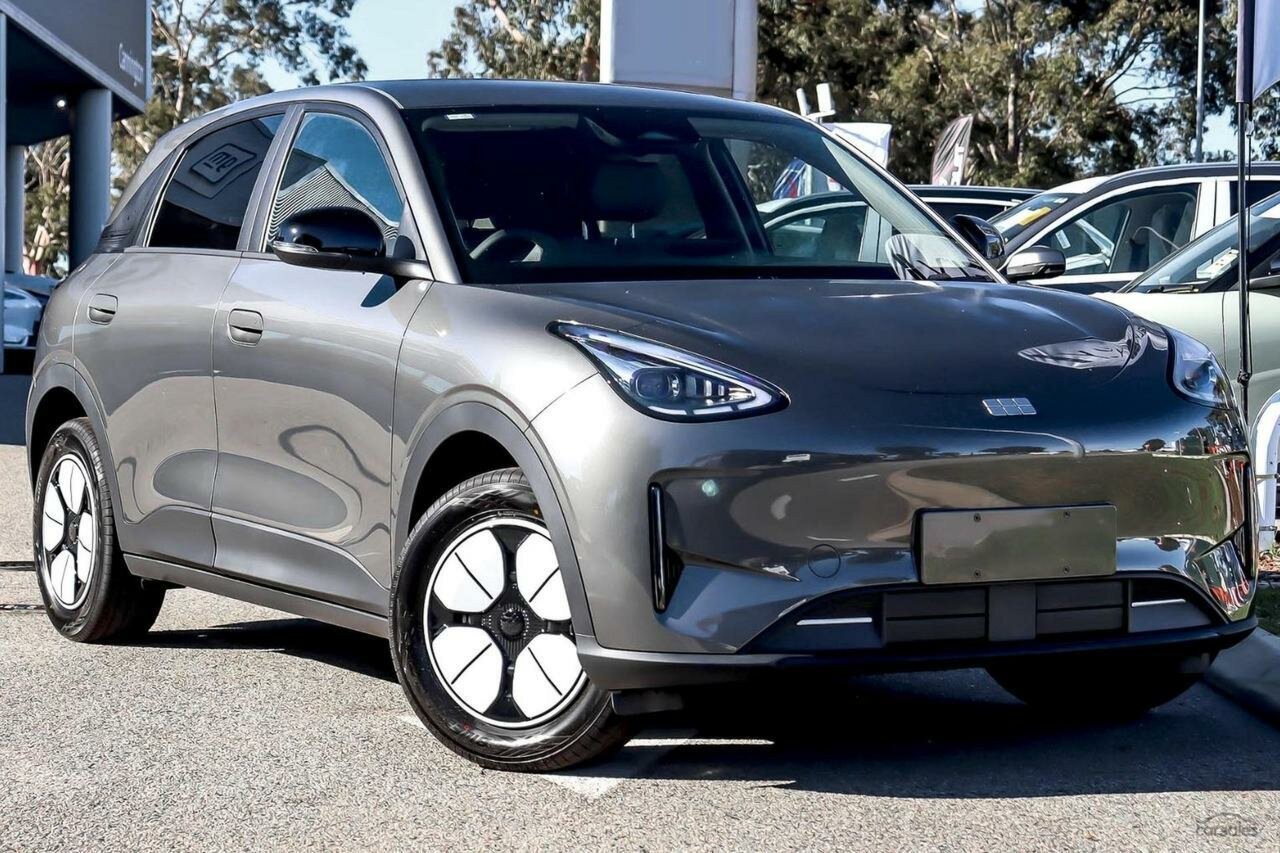 Geely Ex2 image 1