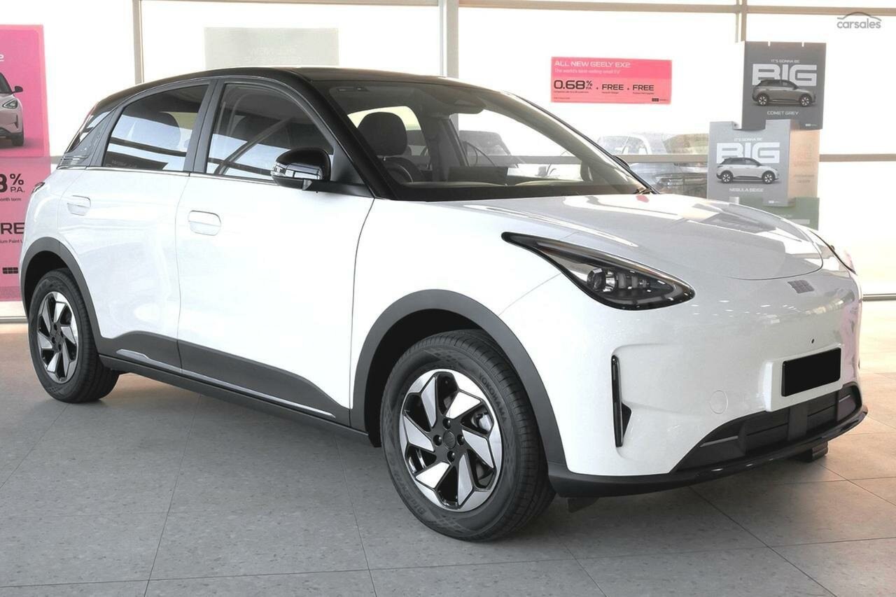 Geely Ex2 image 1