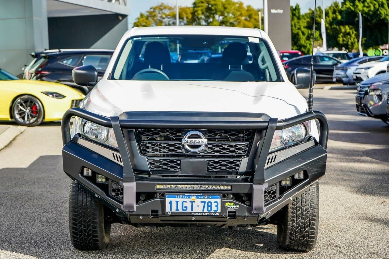 Nissan Navara image 4