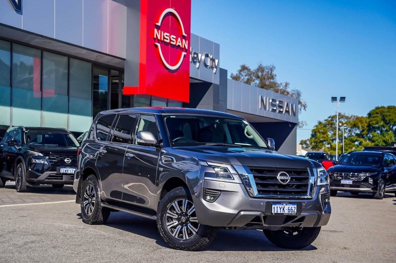 Nissan Patrol image 2