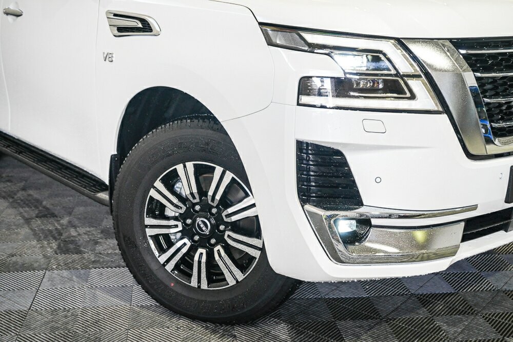Nissan Patrol image 2